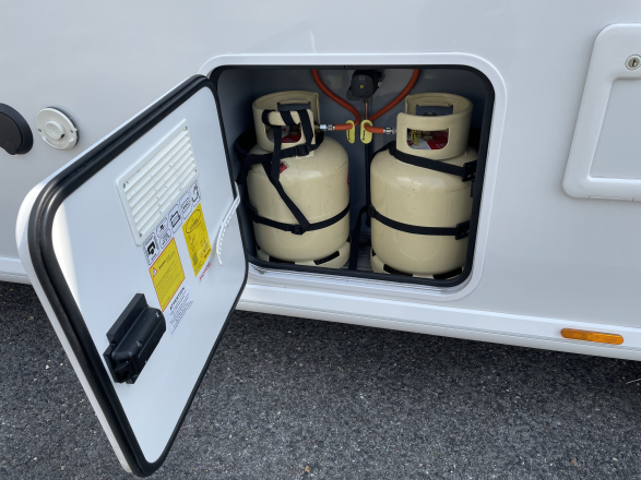 photos.accessories_ext