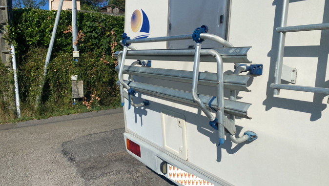 photos.accessories_ext