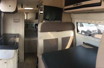 FIAT FONT VENDOME EVASION image