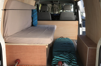 Volkswagen TRANSPORTEUR T5 image