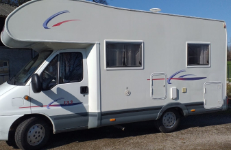 Fiat CHALLENGER 133 image