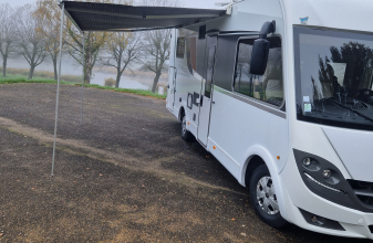 Citroen BURSTNER LYSEO I 734 G HARMONY LINE 130 CH image