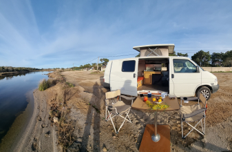 Volkswagen WESTFALIA T4 image