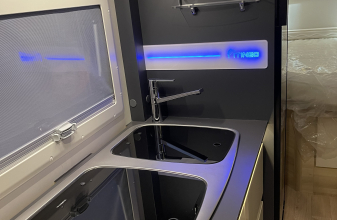 Peugeot ITINEO CM660 image