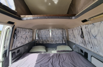 Volkswagen VOLKSWAGEN T3 COMbI/CARA image