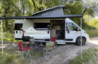 Fiat SUNLIGHT CVE 600 RT - 140 CV - Adventure édition image