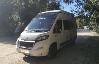 DREAMER D43UP WHITE ADDICT image