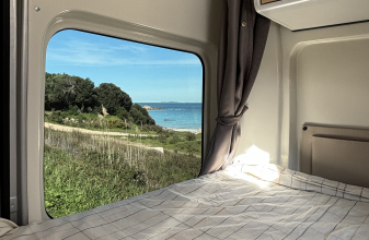 renault master van xs image