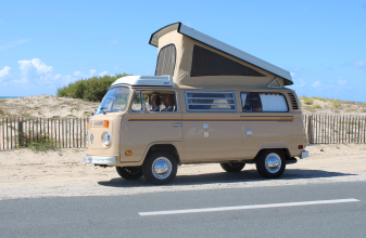 Volkswagen WESTFALIA T2 1979 image