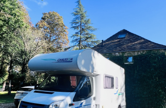 FORD CHAUSSON FLASH image