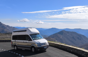 Volkswagen VOLKSWAGEN GRAND CALIFORNIA image