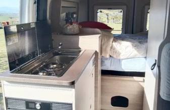 Citroen BURSTNER Campeo 540 black forest image