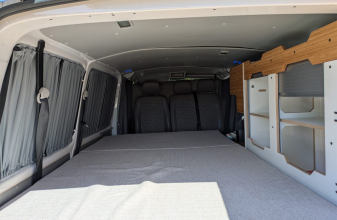 Volkswagen VOLKSWAGEN KIWI image