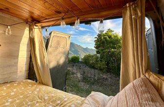 Volkswagen ADRIA Crafter image