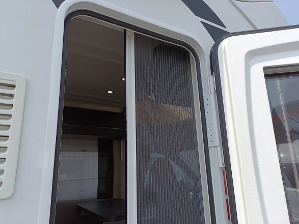 photos.accessories_ext