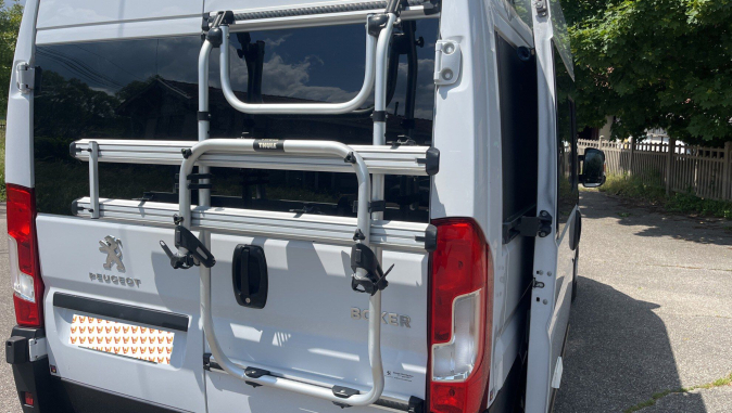 photos.accessories_ext