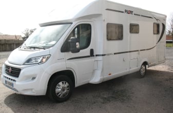 Fiat PILOTE P746 ESSENTIEL image