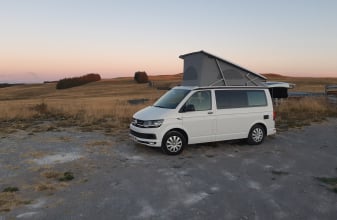 VOLKSWAGEN VOLKSWAGEN CALIFORNIA image