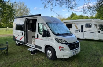 FIAT CHALLENGER VANY image