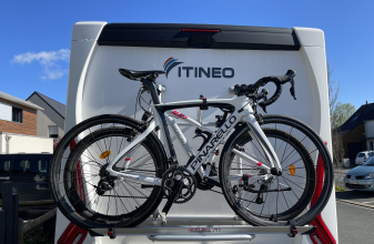 Peugeot ITINEO CM660 image