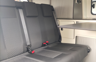 Ford FONT VENDOME Transit custom image