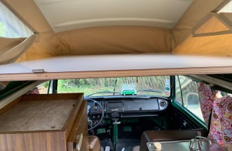 Volkswagen WESTFALIA COMBI T2 image