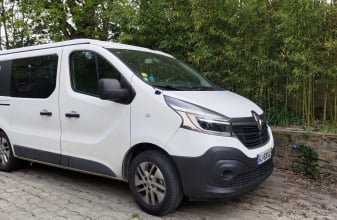 Renault HANROAD TRAFFIC TREK5 image