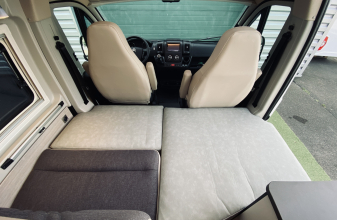 Citroen BURSTNER CAMPEO C600 image