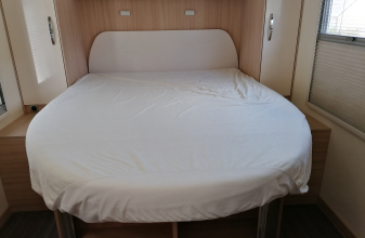 Fiat BURSTNER IXEO TIME 734 image