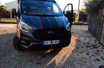 Ford BURSTNER Transit image