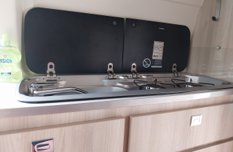 FORD CAMPEREVE COMPACT image