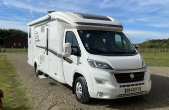  HYMER B-PREMIUMLINE image