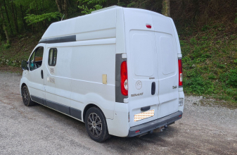 RENAULT TRAFIC image