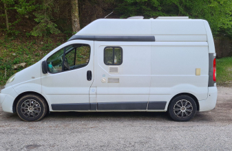 RENAULT TRAFIC image