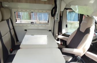  FONT VENDOME TERRA VAN image