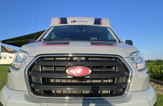 Ford CHALLENGER S 217 image