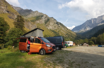 Ford FONT VENDOME Auto campeur  image