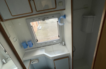 Ford AUTOSTAR Amical image