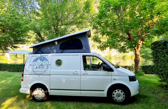 VOLKSWAGEN STYLEVAN BASE TRANSPORTER image