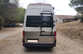 Volkswagen Grand California image