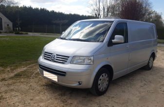 VOLKSWAGEN TRANSPORTEUR image