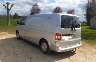 VOLKSWAGEN TRANSPORTEUR image