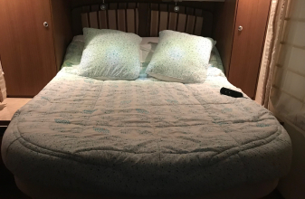  BURSTNER IXEO PLUS image