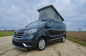 Renault BURSTNER PLAYA C 500 image