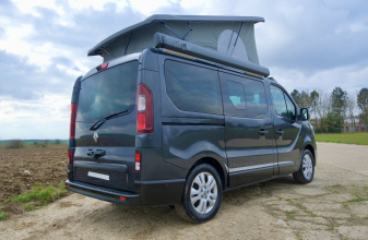 Renault BURSTNER PLAYA C 500 image