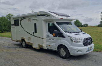 Ford CI AUTOHOMES CI ELLIOT 66 XT Transit 2.2 TDCI 155