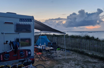 Ford CHALLENGER Flash 03 image